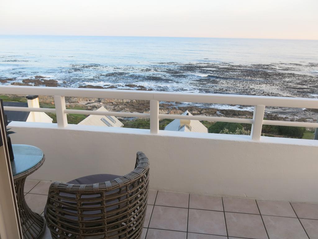 Beaumonte Guesthouse Hermanus Extérieur photo