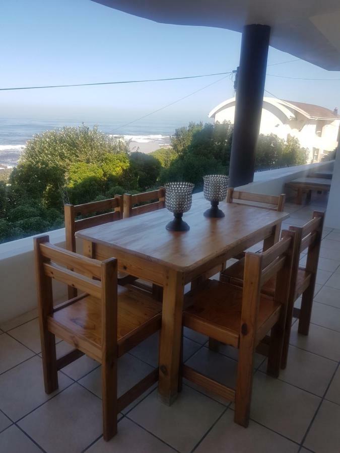 Beaumonte Guesthouse Hermanus Extérieur photo