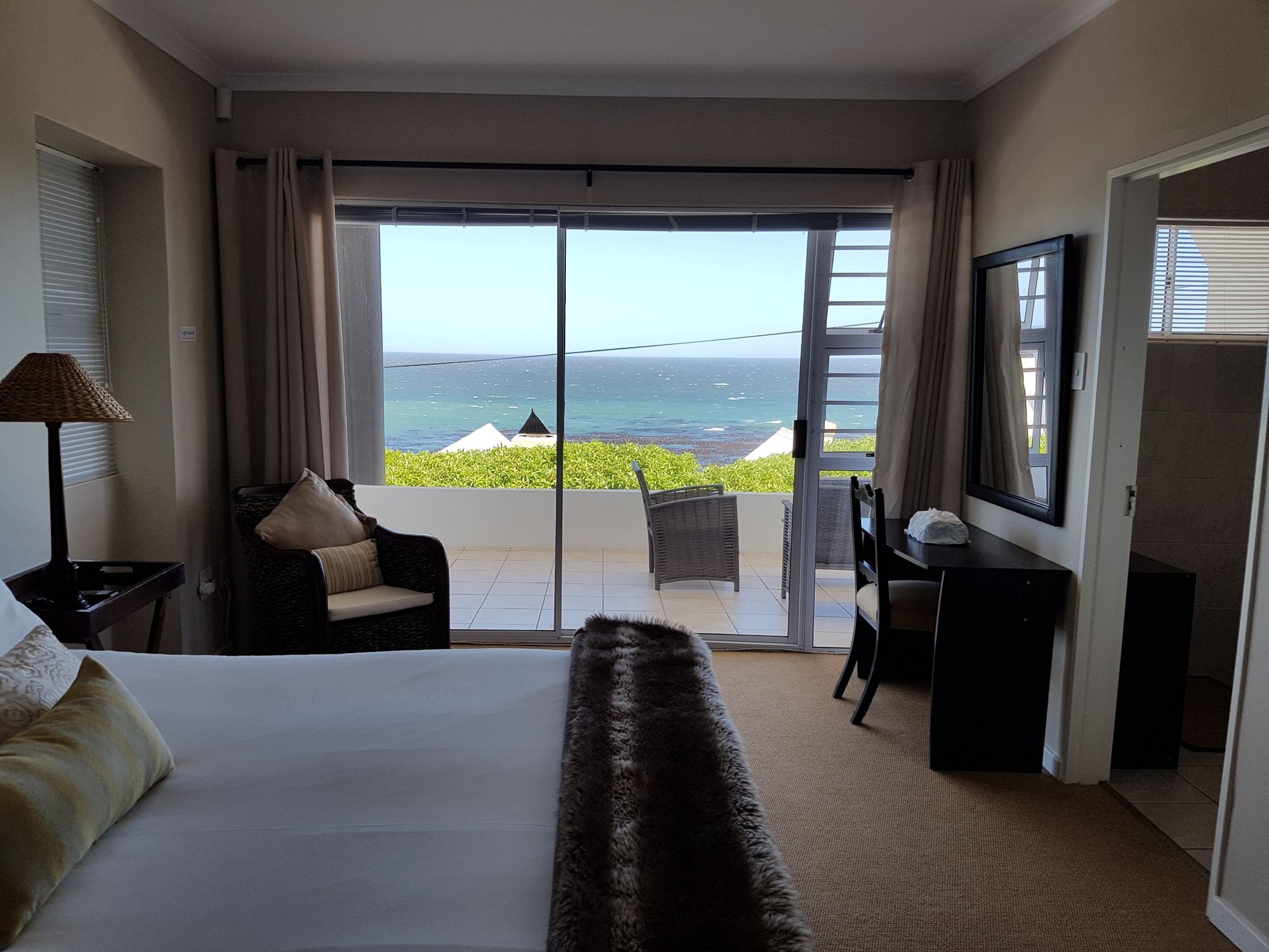 Beaumonte Guesthouse Hermanus Extérieur photo