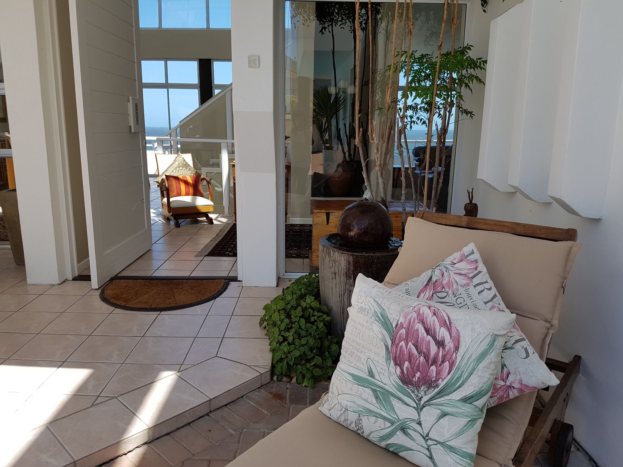Beaumonte Guesthouse Hermanus Extérieur photo