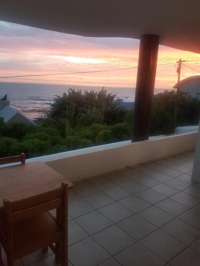 Beaumonte Guesthouse Hermanus Extérieur photo